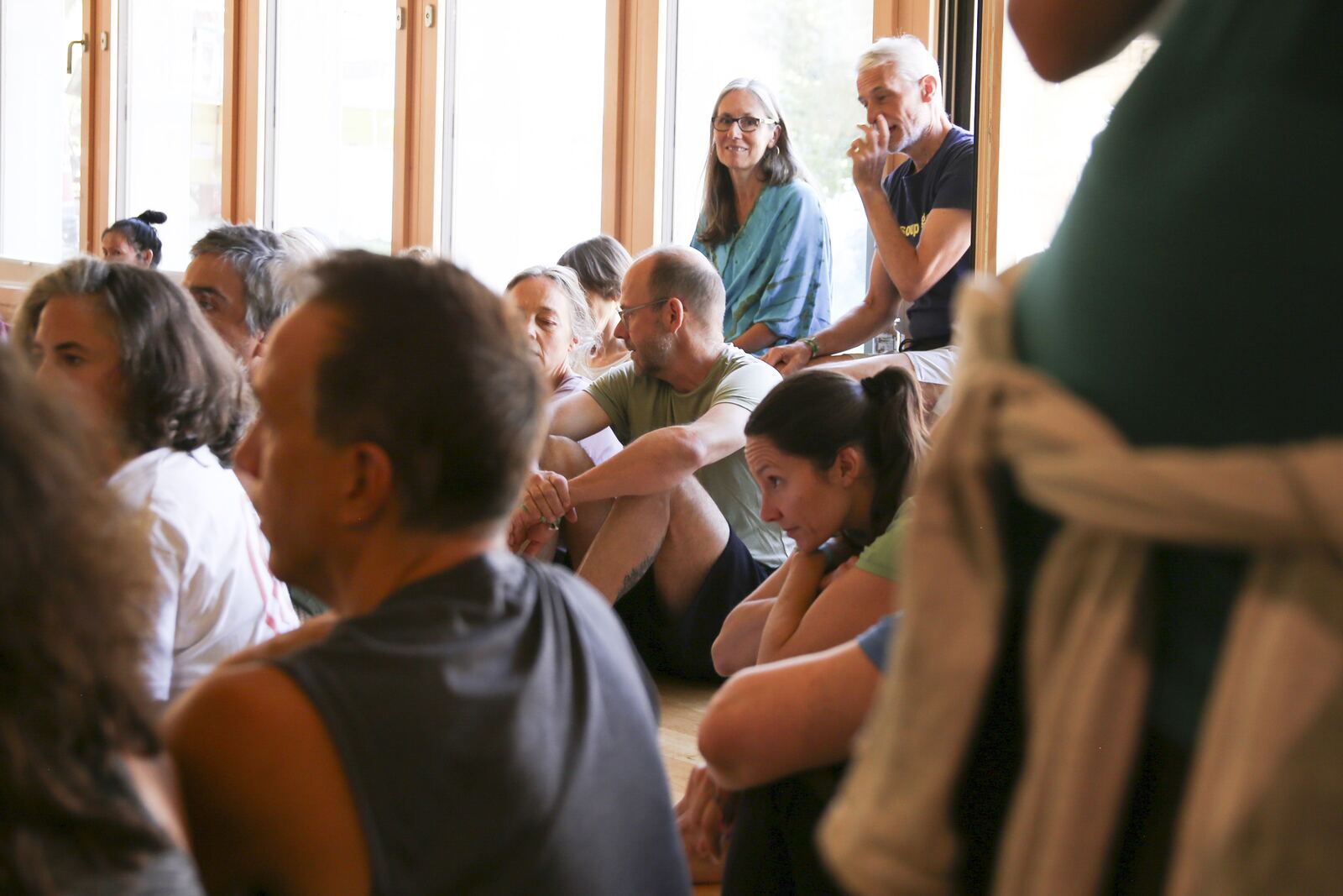 Vortrag vor sitzendem Publikum, Summer of Love Yogafestival